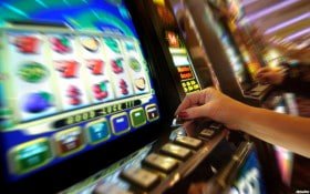 Antarmuka permainan Jewels of Prosperity di aplikasi mobile situs 99